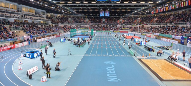 Mondo Permanent Banked Track_European Indoor Athletics ChampionshipTorun 2021