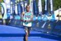 Kipchoge, il mito che non vuole mollare: parte il tour mondiale, ma i risultati non lo seguono più