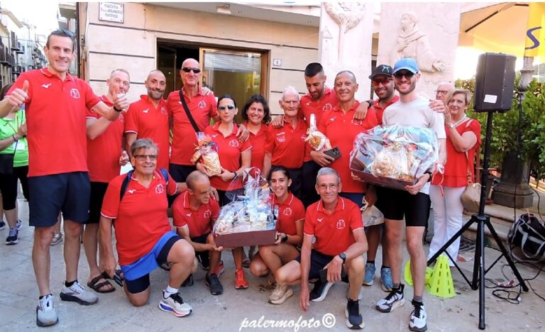 premiazione Società ASD SPORT AMATORI PARTINICO al 27 Trofeo Calatafimi Segesta BioRace