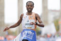 Kenenisa Bekele, a 44 anni, torna alla maratona di Berlino