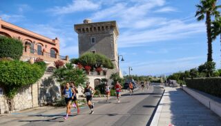 di corsa sul lungomare del circeo